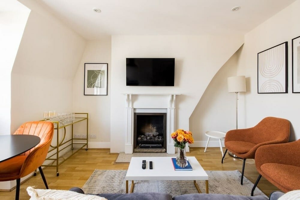 Фото The London Crib - Relaxing 1bdr Flat With Terrace