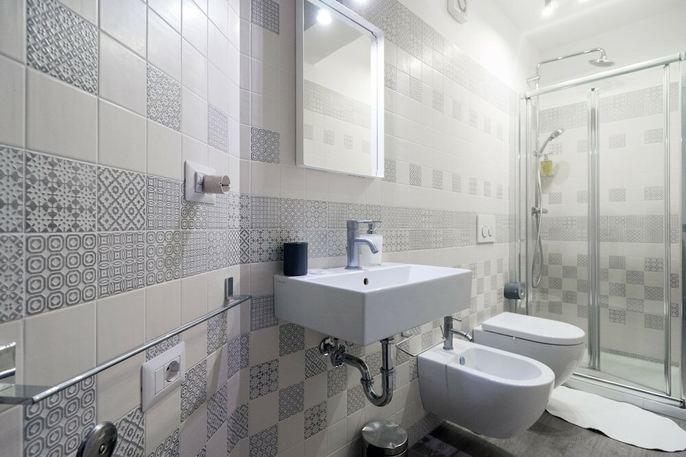 Фото Milano Apartments - Navigli Porta Genova