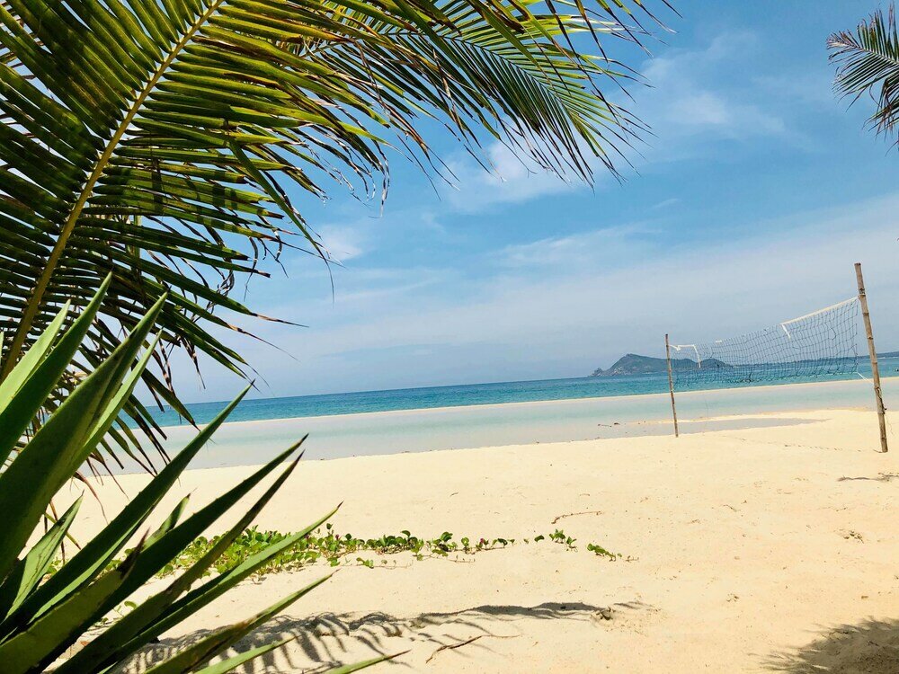 Фото Ocean Beach Hostel