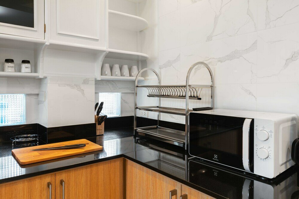 Фото Luxury Pool Villa 6br