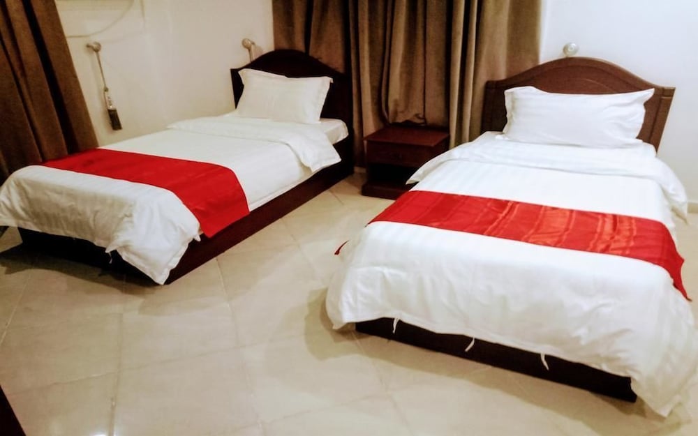 Фото Masia Hotel Apartments