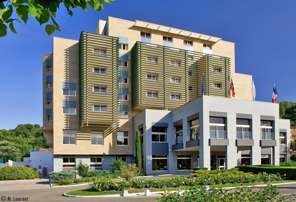 Фото Hotel Lyon Métropole