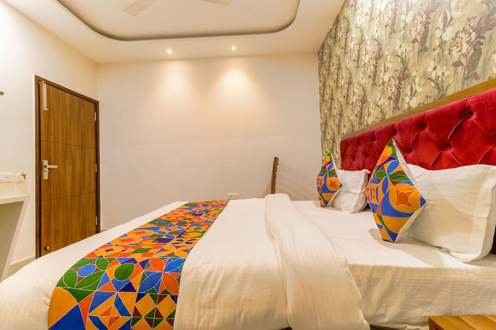 Фото FabHotel Golden Velvet