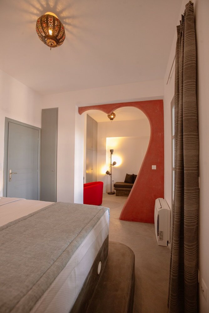 Фото Adelante 88