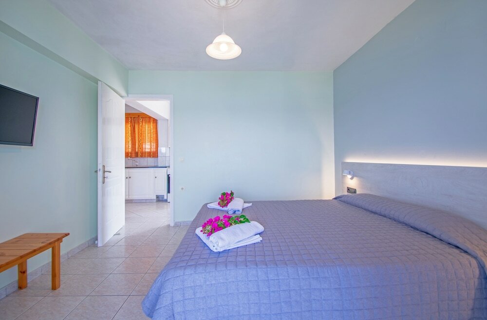 Фото Baywatch Apartments