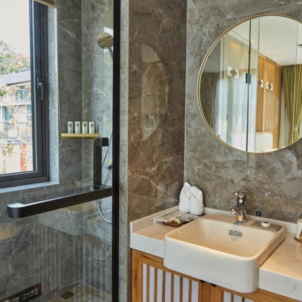 Фото Floral Hotel Joyful Garden Hangzhou