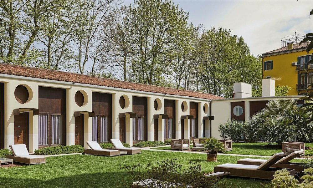 Фото Hotel Indigo Venice Sant'Elena