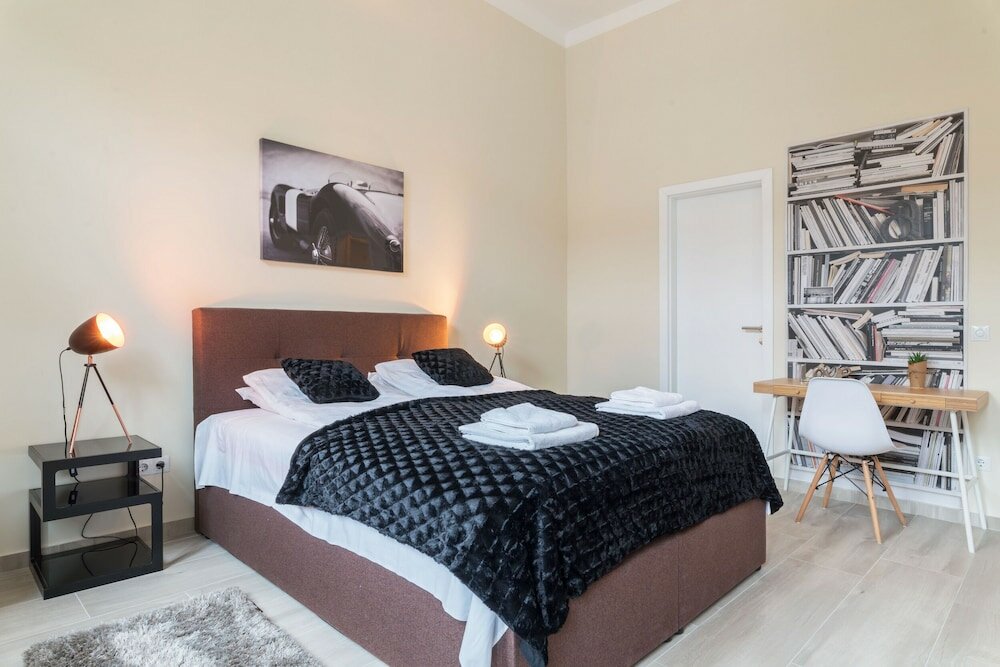 Фото Kazinczy 11 Apartment