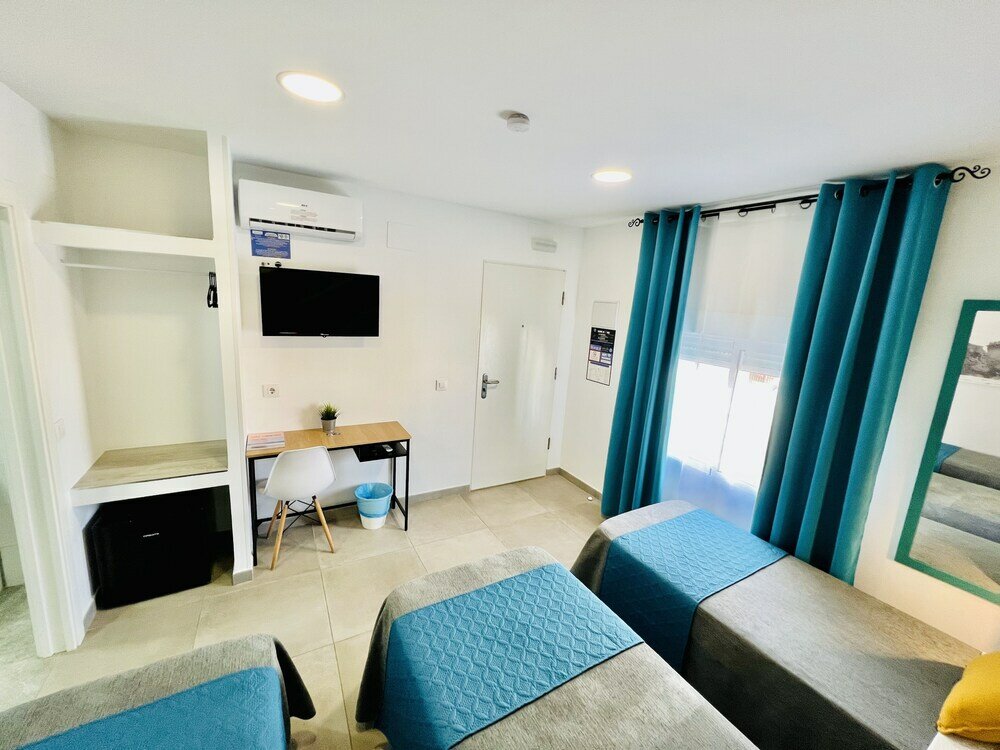 Фото Dori Rooms Hostal