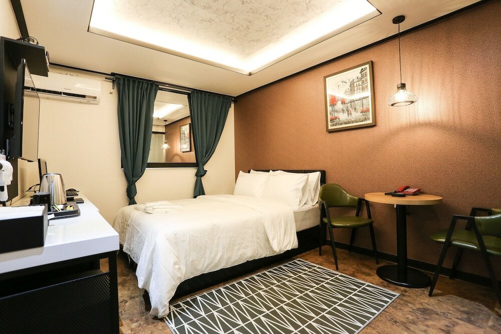 Фото Yeongdeungpo New Silla