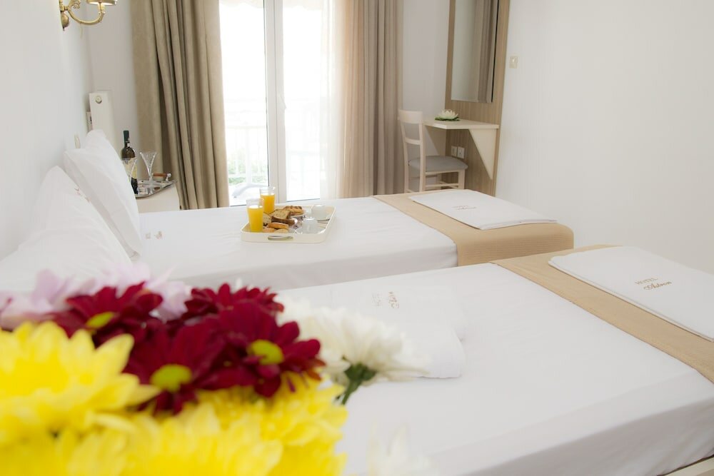 Фото Astron Hotel