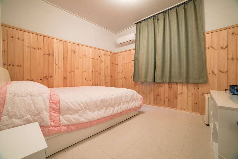 Фото Yeosu Party Motel and Guest House