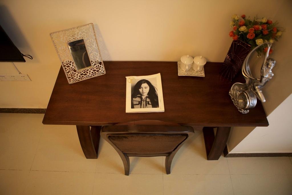 Фото Guangzhou Yi Long International Apartment