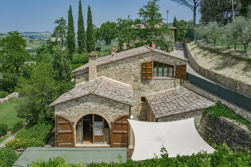 Апартаменты Villa Santella an Amazing Retreat Between Florence and Siena