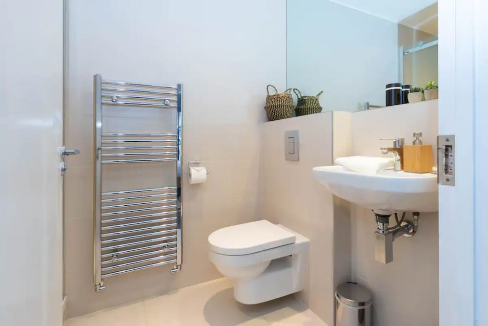 Фото Stylish & Luxurious 2 Bedroom Flat - Shoreditch