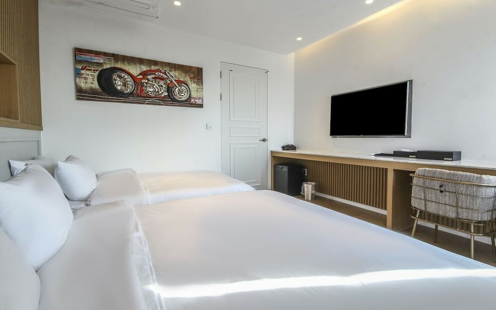 Фото The Brain Hotel