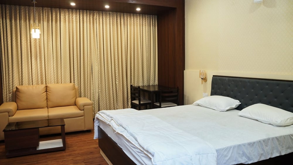 Фото Malayalee Club