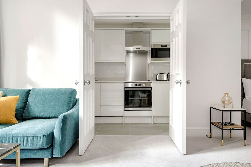 Фото 3 Sloane Gardens by UnderTheDoormat