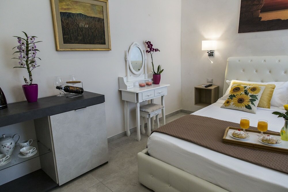 Фото Bed And Breakfast Port Inn