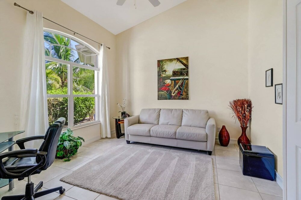 Фото 536 Se 33rd St