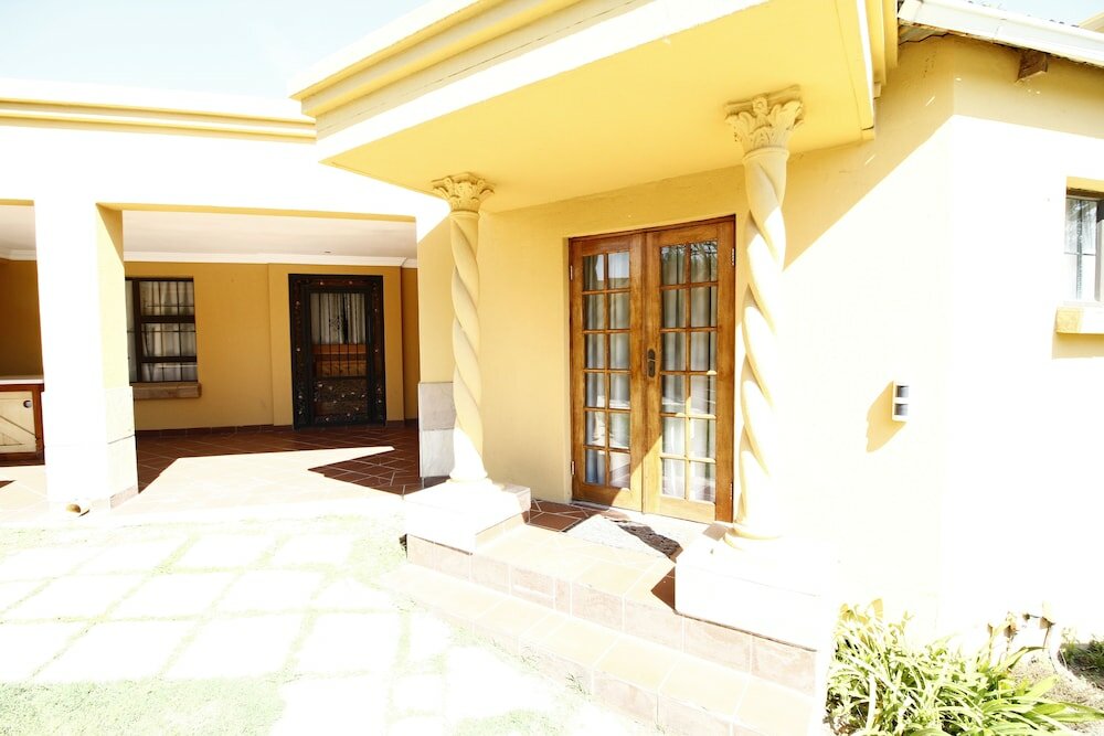 Фото The Private Place