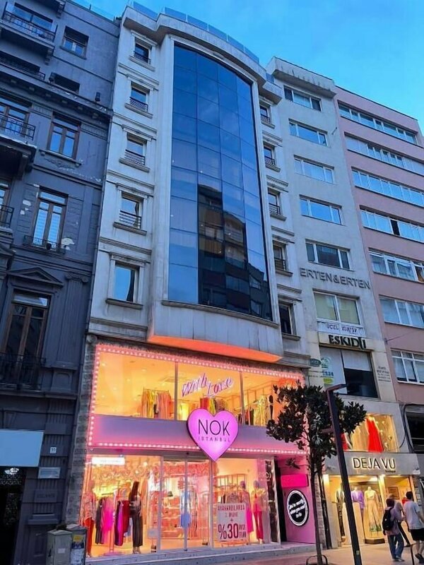 Гостиница Luxury Suites by Nok Istanbul Nisantasi в Шишли