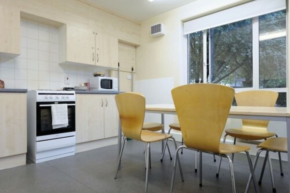 Фото Platt Hall - Campus Accommodation