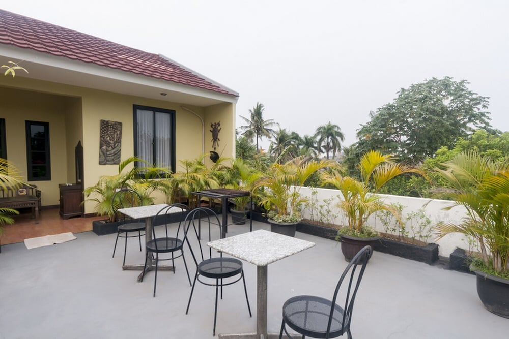 Фото RedDoorz Syariah Plus near Trans Studio Cibubur