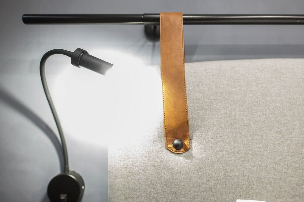 Фото Modern Industrial Apt In Neos Kosmos