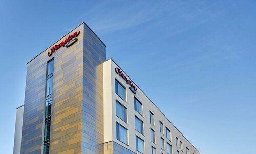 Гостиница Hampton by Hilton Astana Triumphal Arch в Астане