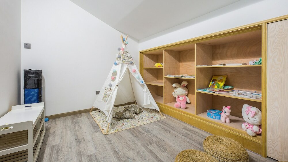 Фото Floral Hotel Red Forest Yuyao