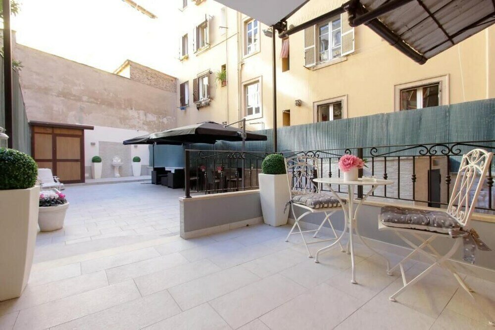 Фото Roman Holiday Colosseo