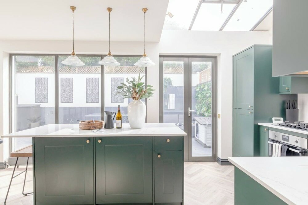 Фото Contemporary Elegance - 2bd Flat, Clapham!