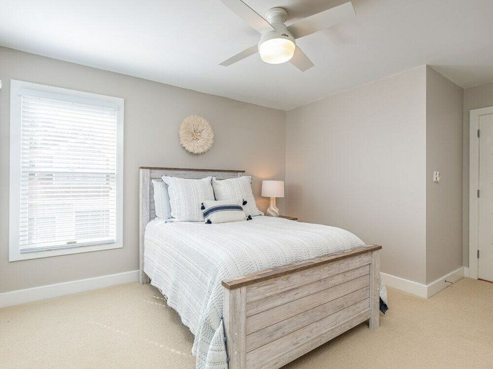 Фото Tide The Knot