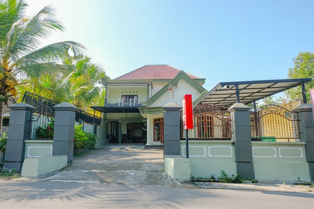 Фото Oyo 2570 Griya Kinanthi Family