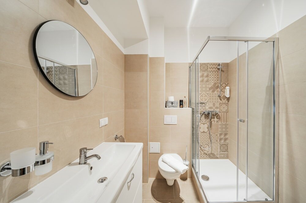 Фото The 15s Apartments