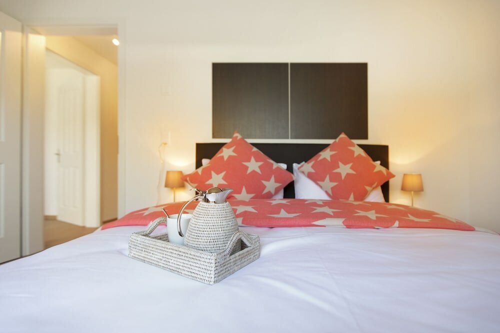 Фото Nest - Stampfenbachstrasse