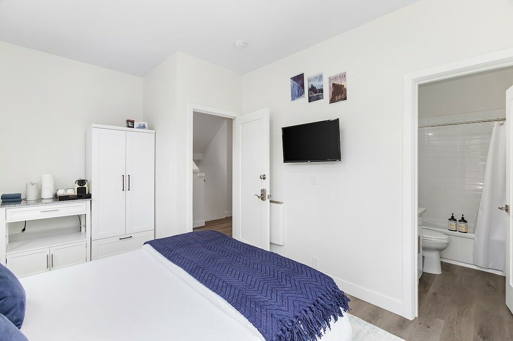 Фото The Golden Lion Sweet Suite