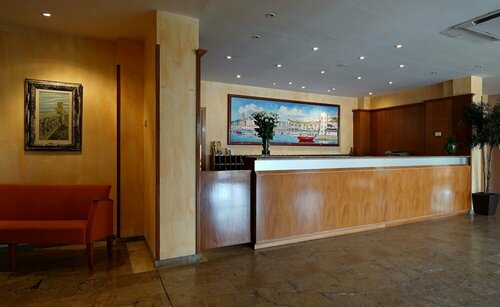 Гостиница Hotel Port Sitges