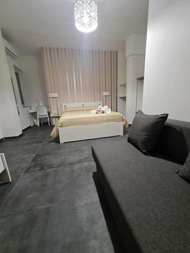 Фото Gaisa Naples Bed & Breakfast