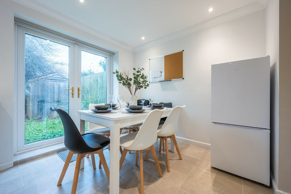 Фото Tŷ Coch by Tŷ Sa in Wales - Free Parking