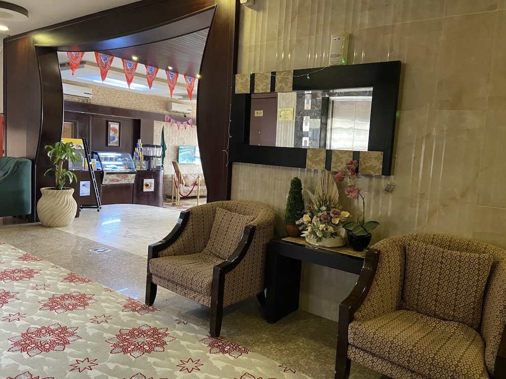 Фото Bq Hotel Suites