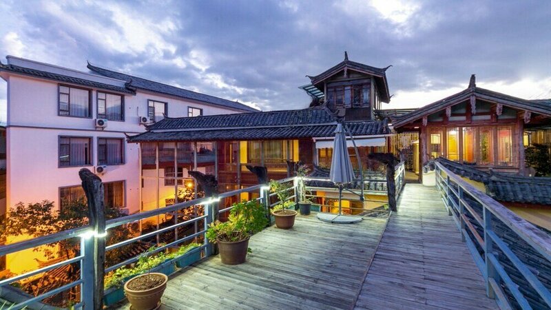 Гостиница Floral Hotel · Yi Xing Lijiang в Лицзяне