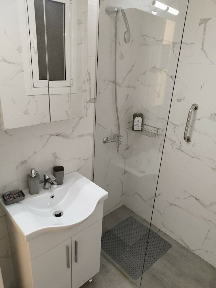 Фото Zeus Apartment