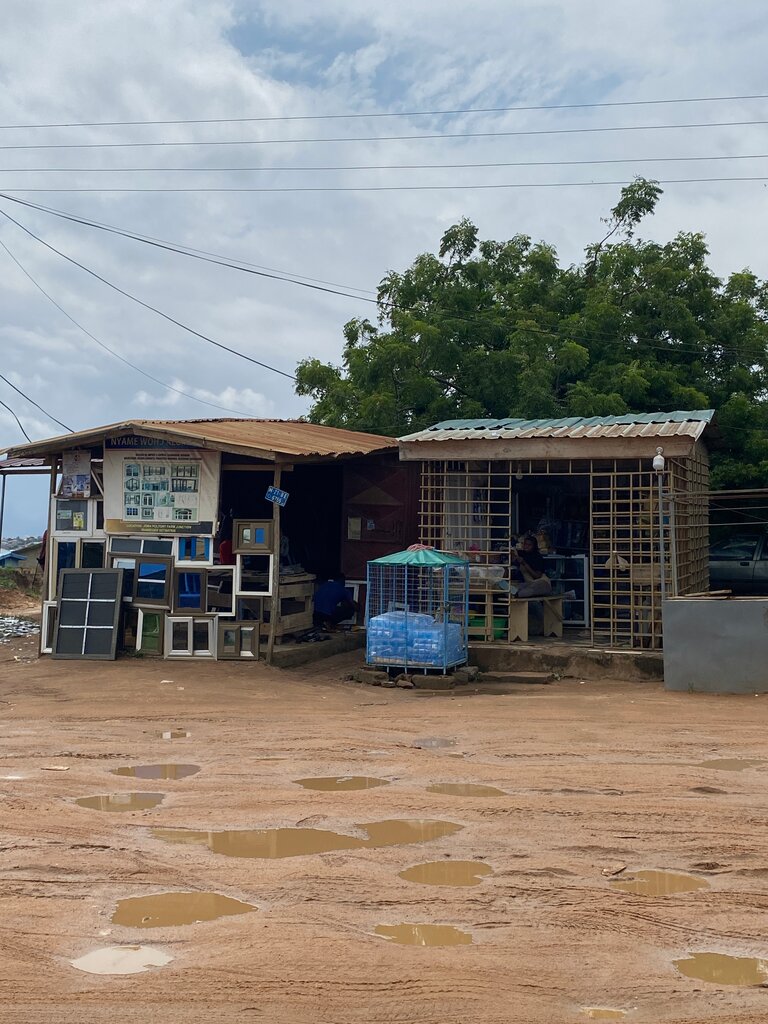 Auto glass Nyame Woho Aluminum, Earth, photo