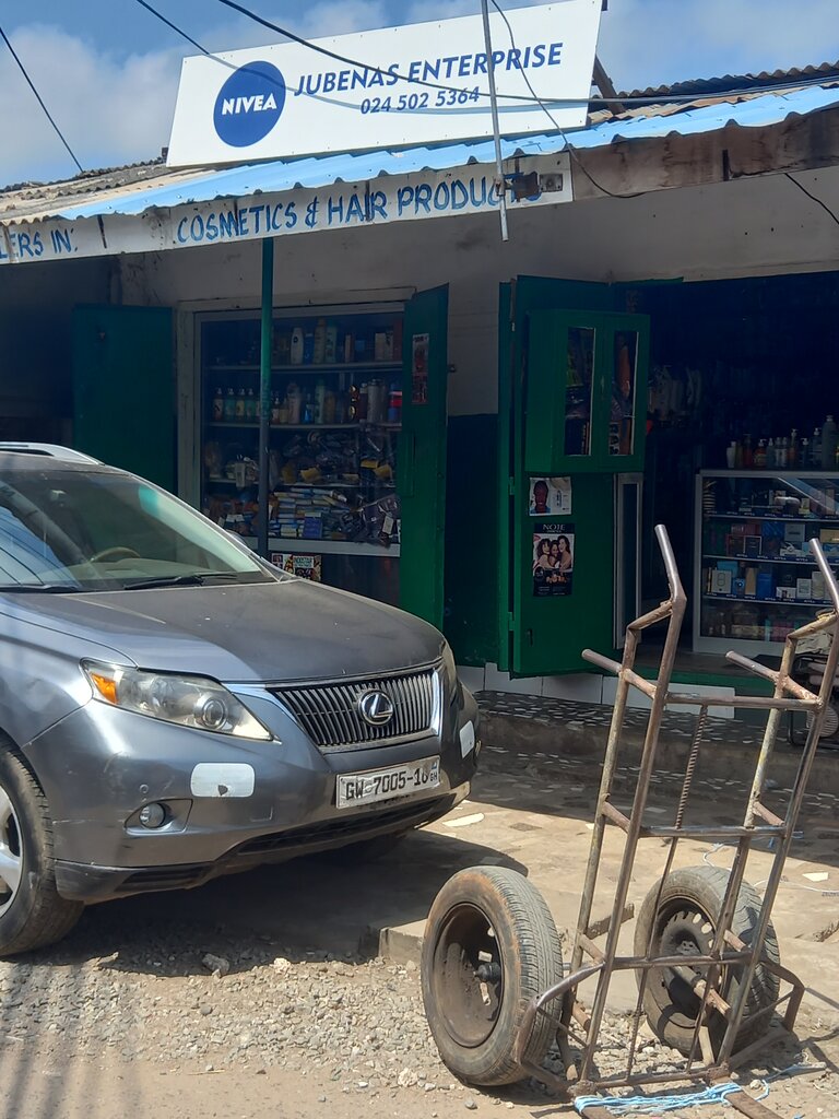 Perfume and cosmetic company Jubenas enterprise, Accra, photo