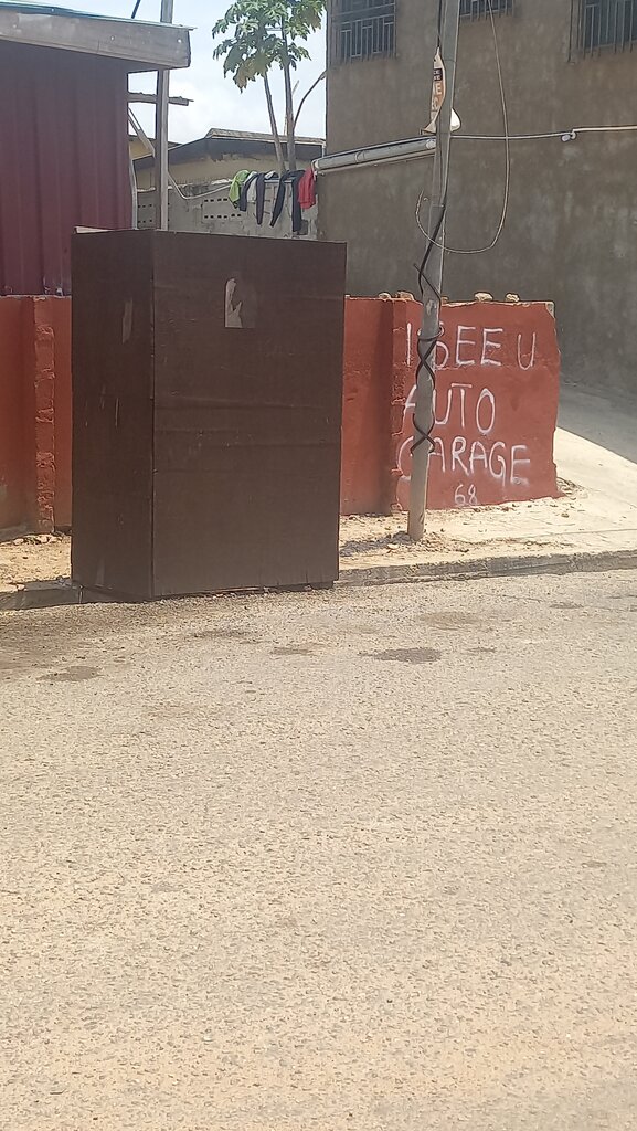 Car service, auto repair Iseeu Auto Garage, Accra, photo