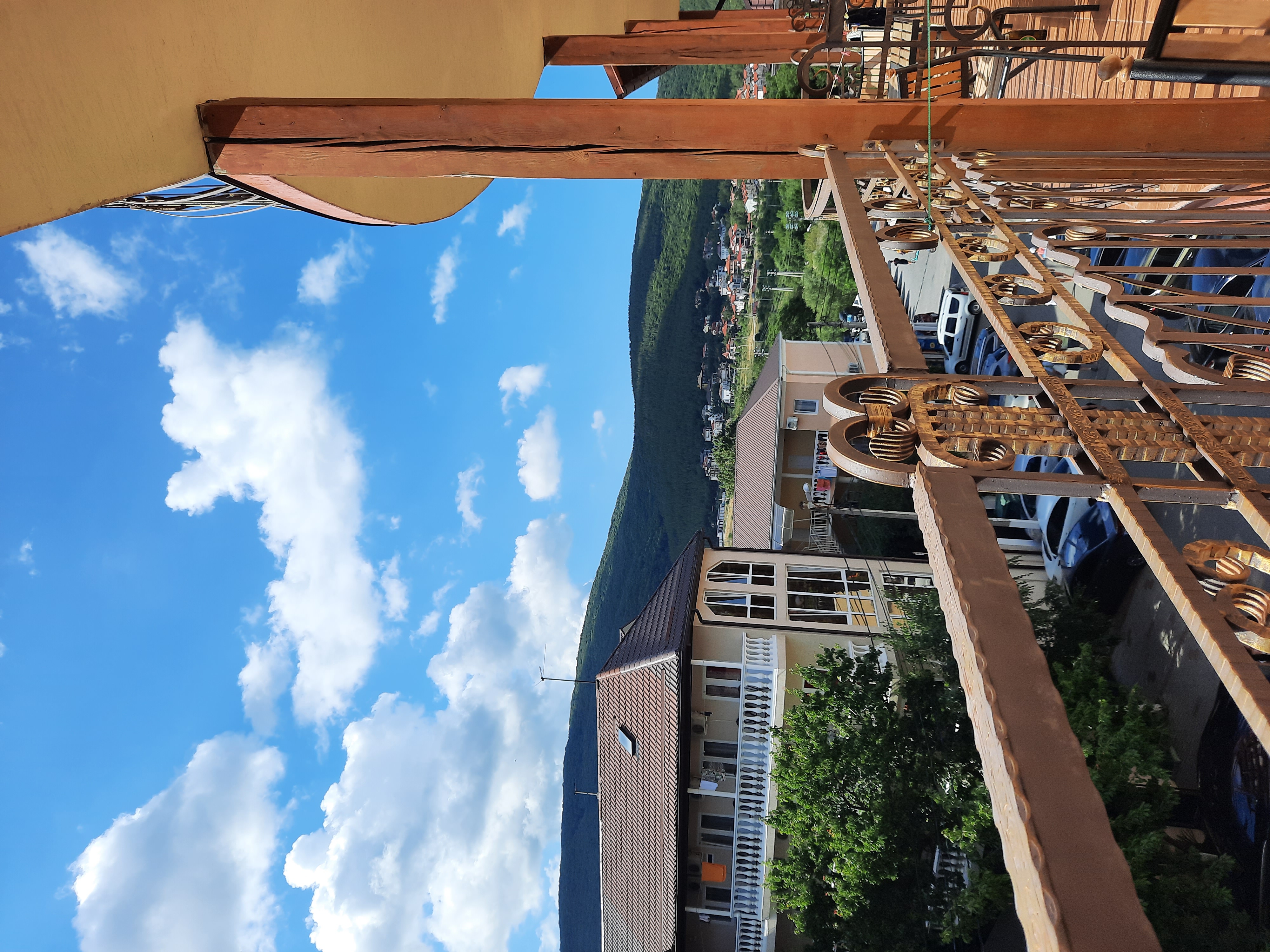 Фото Золотой Компас