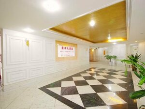 Гостиница Shengfeng Hotel