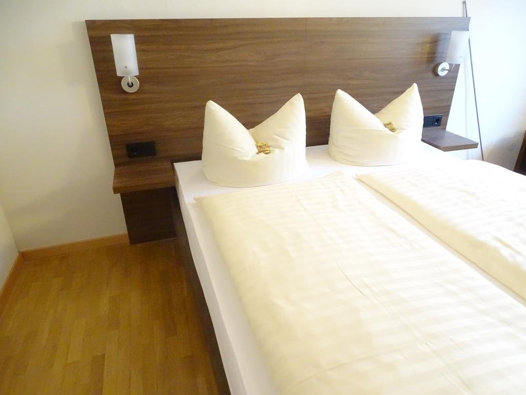 Фото Kolping-Hotel